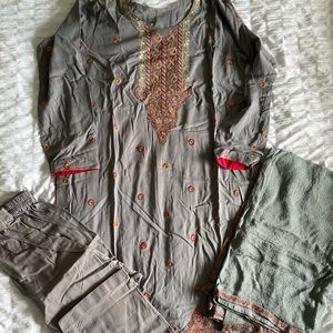 3 pc Pakistani casual wear dress